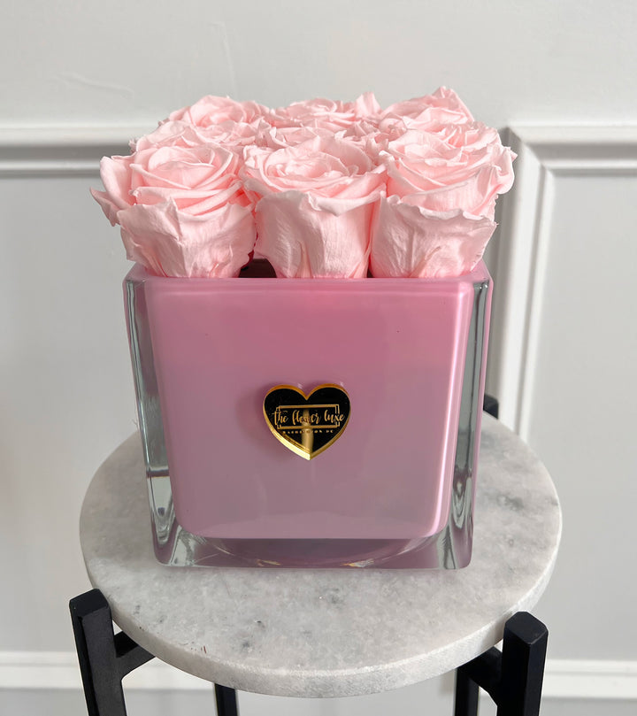 Acrylic Heart Rose Box - Pink